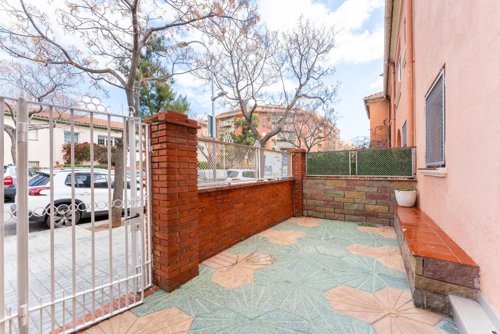 Villa La Sagrera House Barcelona Exterior foto